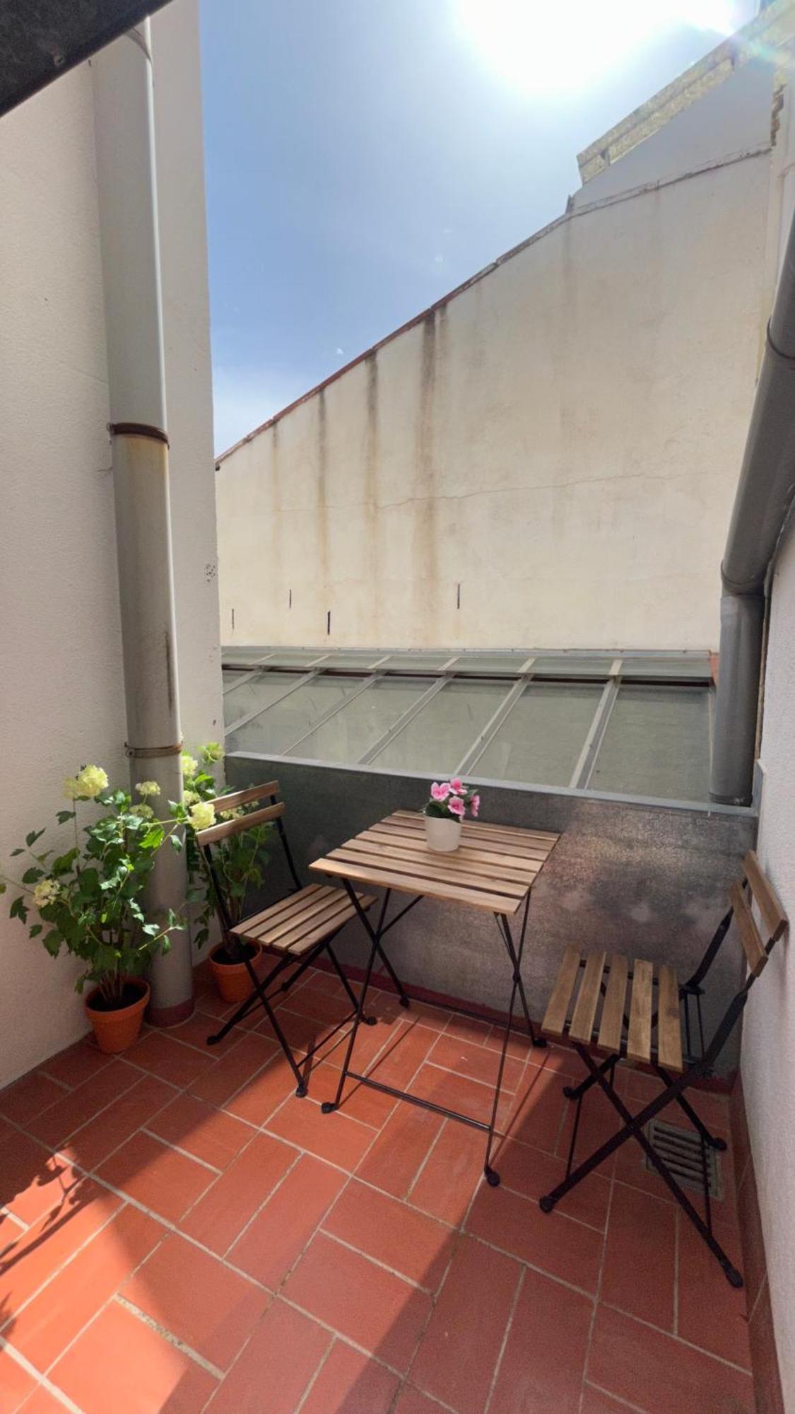 Se Centrico Con Terraza Terrassa Exterior foto